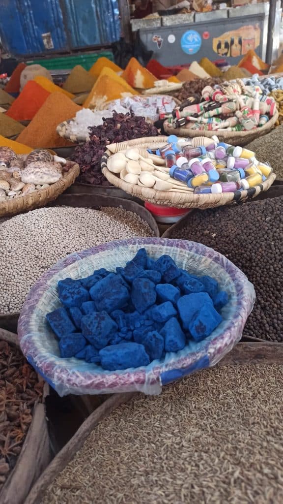 azul