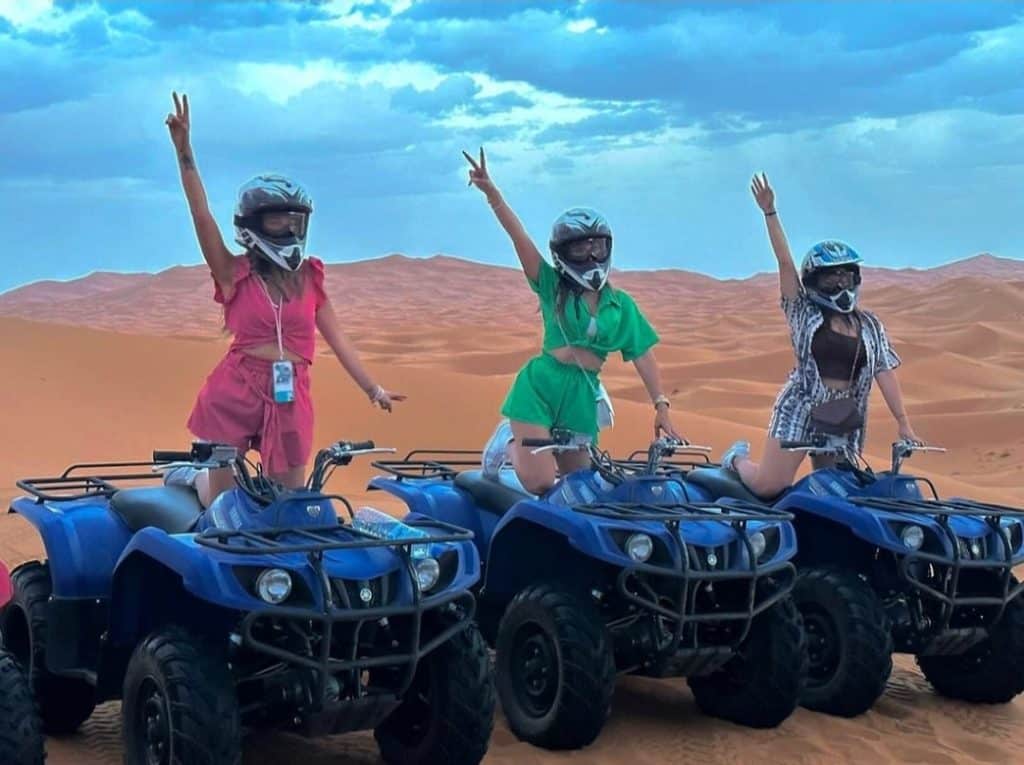 ruta en quad por el desierto